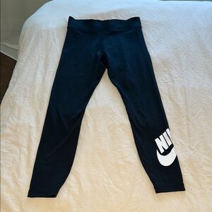 Nike Black Leggings Athletic Stretchy Comfort